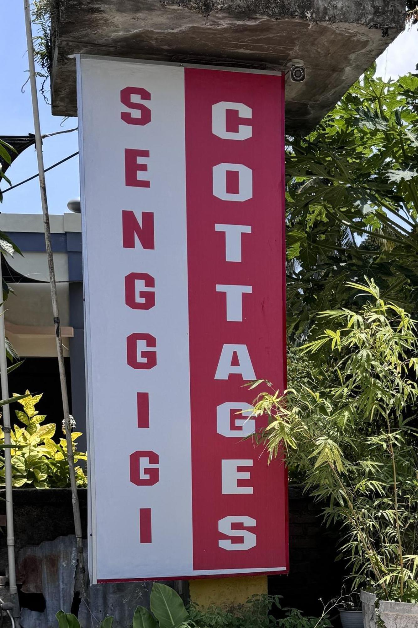 Senggigi Cottages Lombok Exterior foto